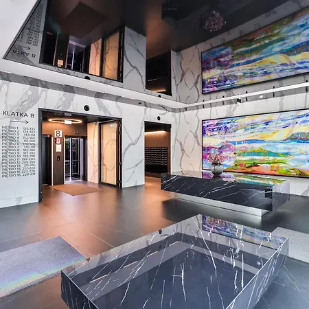 Apartment Prestige Skyview Warsaw