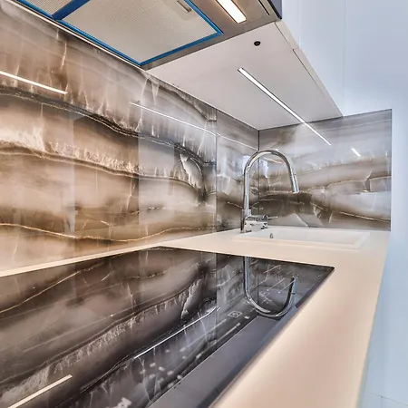 Apartamento Prestige Skyview Varsóvia