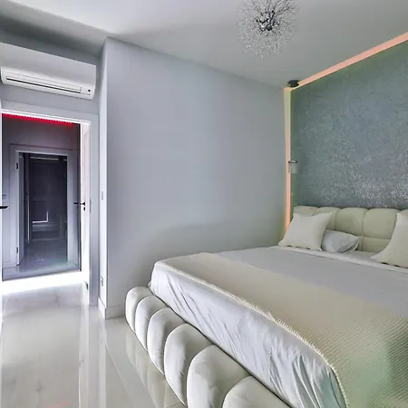 Prestige Skyview * Varsovia